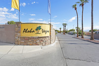 Aloha Vegas in North Las Vegas, NV - Foto de edificio - Building Photo