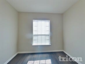 14205 Open Range Dr, Unit 3530-05 in Dallas, TX - Foto de edificio - Building Photo