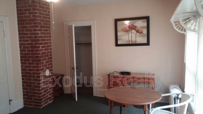 115 Hillcrest Dr in Sanford, NC - Building Photo - Building Photo