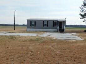 3342 Rocky Hock Rd in Edenton, NC - Building Photo