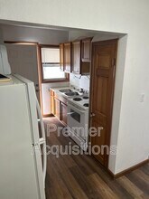 208 E Bland St in Vandalia, MO - Building Photo - Building Photo