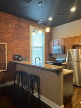 119 E Columbia St, Unit C in Farmington, MO - Building Photo - Building Photo