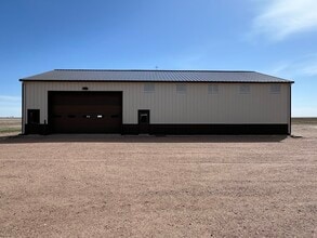 5463 Rd 107 in Dalton, NE - Building Photo - Building Photo
