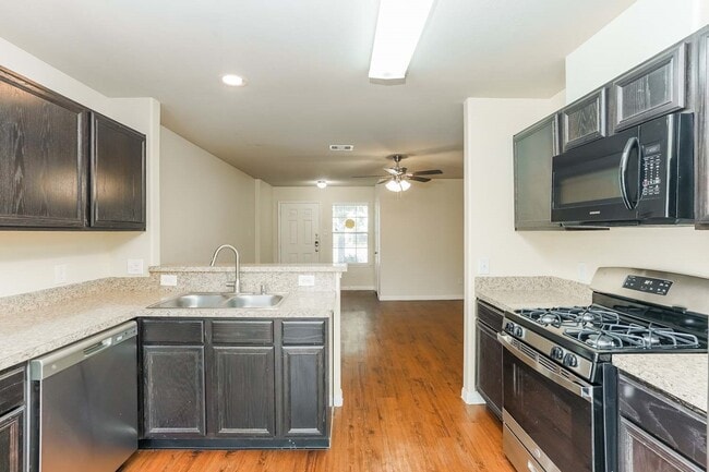 18723 N Lyford Dr in Katy, TX - Building Photo - Building Photo