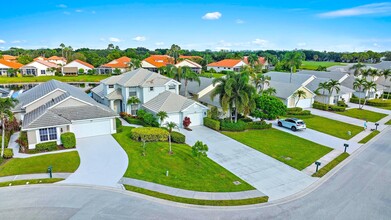 633 Masters Way in Palm Beach Gardens, FL - Building Photo - Building Photo