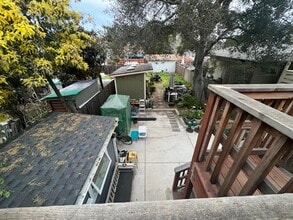 1542 6th St, Unit 3 in Alameda, CA - Foto de edificio - Building Photo