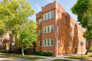 3720 W Altgeld St in Chicago, IL - Building Photo