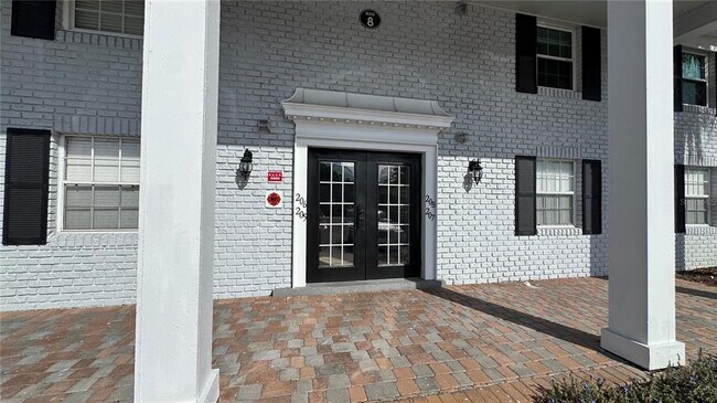 205 Lewfield Cir in Winter Park, FL - Building Photo - Building Photo