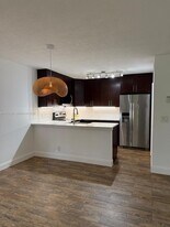 4995 Sable Pine Cir in West Palm Beach, FL - Building Photo