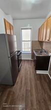 385 Chestnut St-Unit -2E in New York, NY - Building Photo - Building Photo