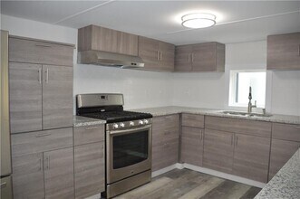 3227 Hilltop Cir in Gainesville, GA - Building Photo - Building Photo