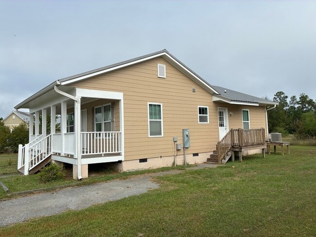 721 Union St in Bay St. Louis, MS - Building Photo - Building Photo