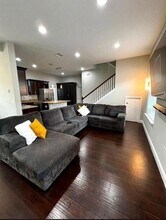 1704 N Shore Terrace in Orlando, FL - Building Photo - Building Photo