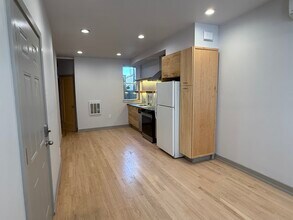 2851 Boudinot St, Unit 1 in Philadelphia, PA - Building Photo - Building Photo