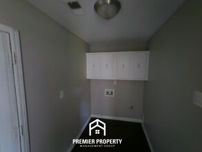 4237 Moonfall Way in Memphis, TN - Building Photo - Building Photo