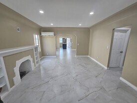 918 E Elk Ave in Glendale, CA - Building Photo