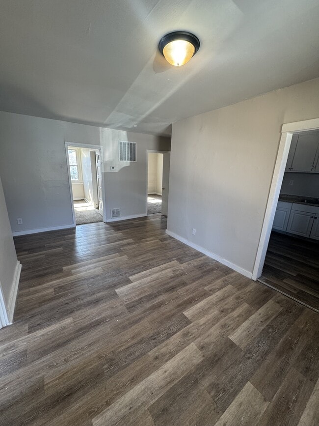 property at 1909 SE Pennsylvania Ave