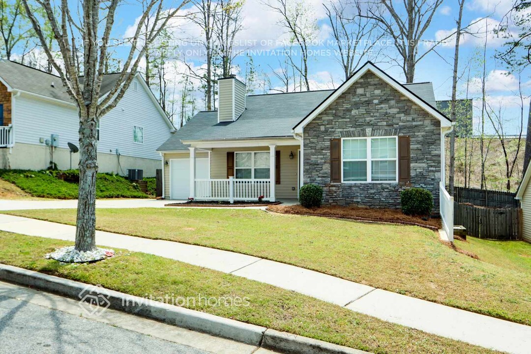 5000 Buckeye Pl in Atlanta, GA - Building Photo