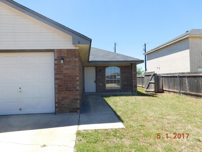 3708 Gus Dr in Killeen, TX - Building Photo - Building Photo