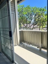 94-1359-1359 Kulewa Loop in Waipahu, HI - Building Photo - Building Photo