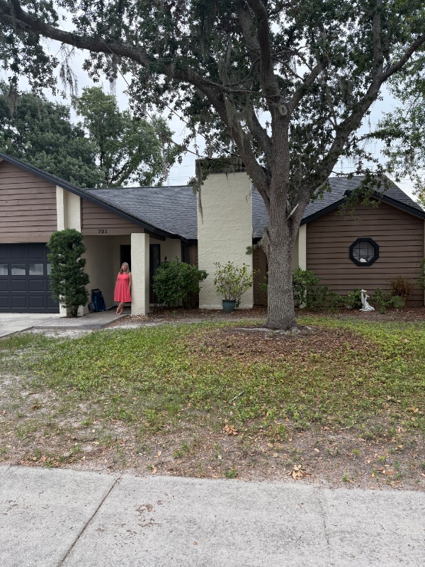 property at 721 Sandy Creek Dr