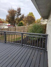 911 Sunset Dr in Covington, IN - Foto de edificio - Building Photo