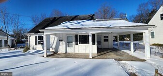 168 Martin Dr in Manassas Park, VA - Building Photo