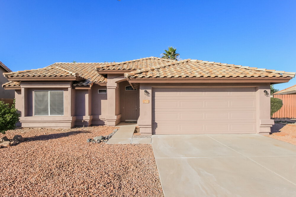 3422 N Sea Pines in Mesa, AZ - Building Photo