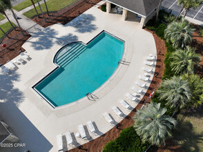 55 Park Pl in Panama City Beach, FL - Building Photo - Building Photo