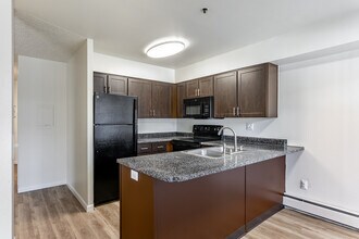 Albion Court Apartments in Denver, CO - Building Photo - Building Photo