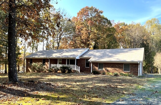 property at 605 W Greensboro Chapel Hill Rd