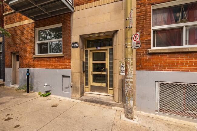 4185 Clark Rue in Montréal, QC - Building Photo - Building Photo