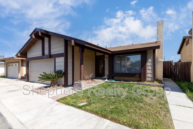 4262 Noyer Ln in Riverside, CA - Building Photo - Building Photo