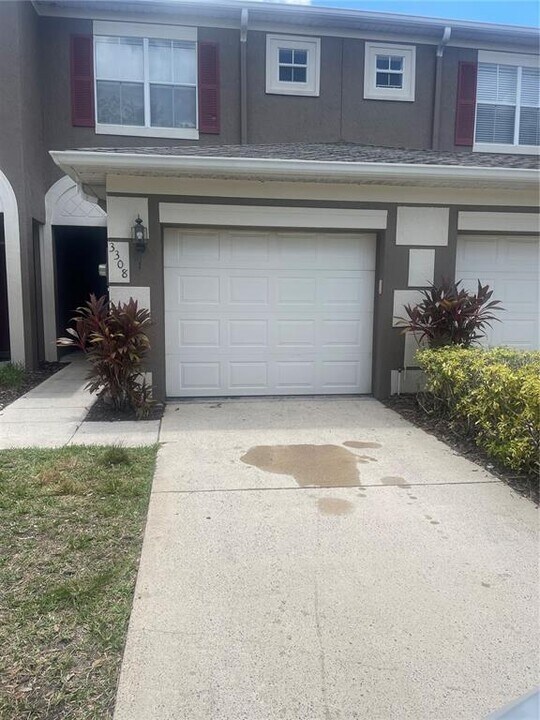 3308 Wilshire Way Rd in Orlando, FL - Building Photo