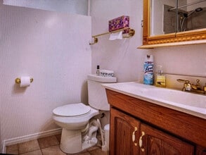 11639 Hallwood Dr in El Monte, CA - Building Photo - Building Photo