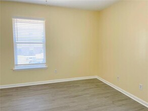 213 Rosebud St, Unit D in Metairie, LA - Building Photo - Building Photo