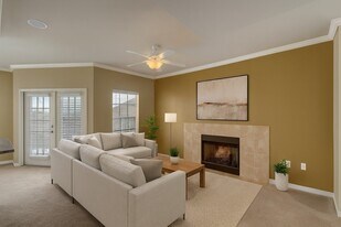 Mission Green in Odessa, TX - Building Photo