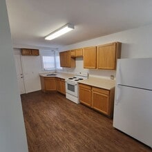 105 N Houston Ave in Portales, NM - Building Photo - Building Photo