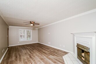 109 S Lintel Dr in Fuquay Varina, NC - Building Photo - Building Photo