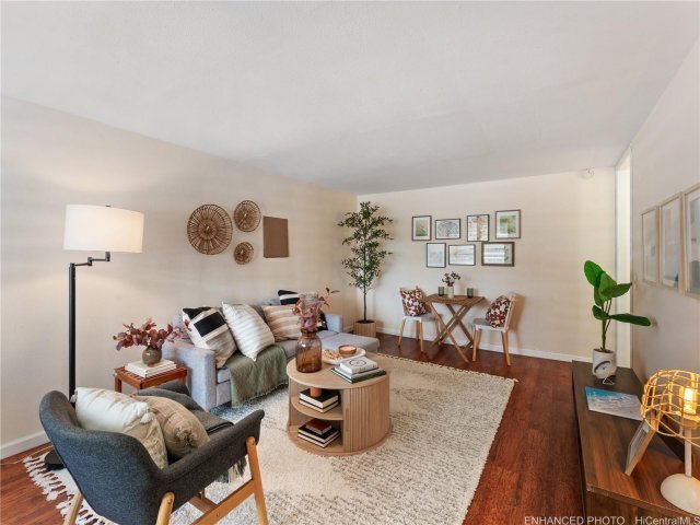 1541 Dominis St, Unit 506 in Honolulu, HI - Foto de edificio - Building Photo