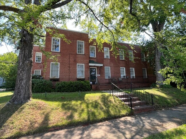 305 N Jefferson St NE, Unit D