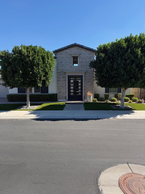 property at 4191 S Emerald Dr