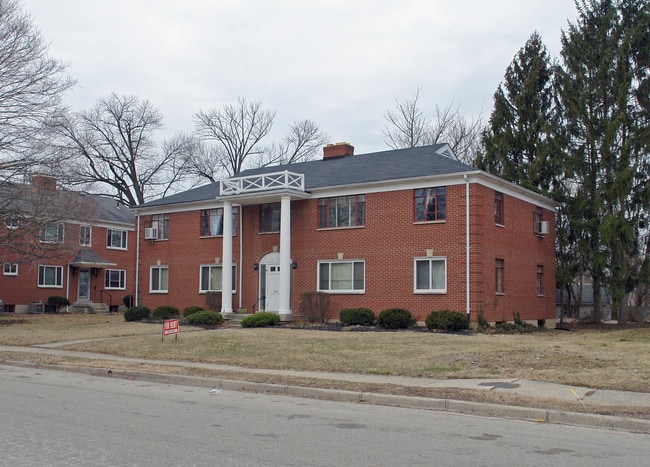 1401 Glenbeck Ave in Dayton, OH - Foto de edificio - Building Photo