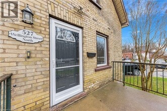 527 Wellington St N in Kitchener, ON - Building Photo - Building Photo