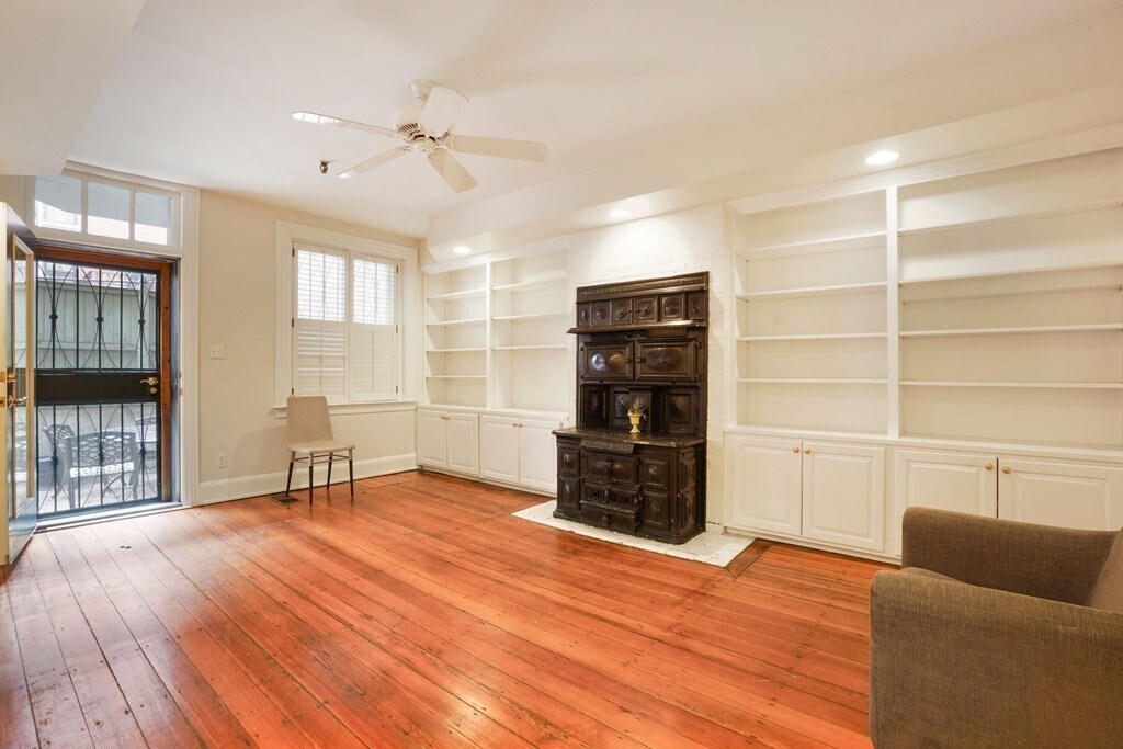 296 Marlborough St in Boston, MA - Building Photo