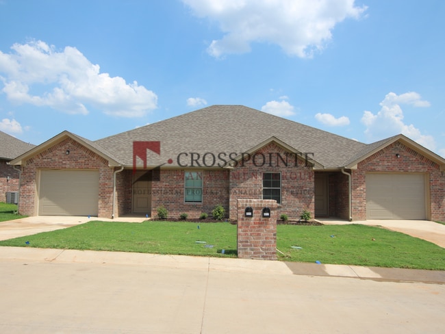 property at 6023 Villa Rosa Way