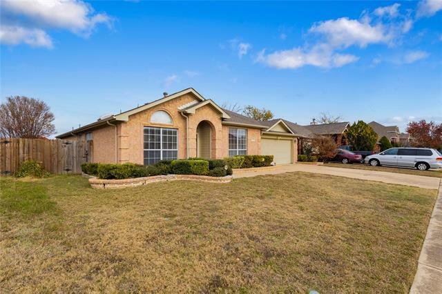 1208 Darbytown Rd in Grand Prairie, TX - Building Photo - Building Photo