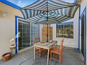 3308 Chiswell Way in Sacramento, CA - Building Photo - Building Photo