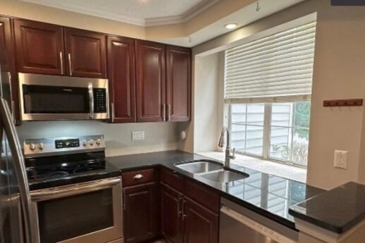 property at 2958 Iron Gate Ln