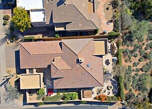 6917 E Sienna Bouquet Pl in Scottsdale, AZ - Foto de edificio - Building Photo